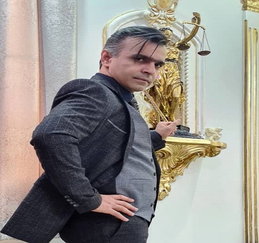 تخصص وکیل پایه یک شهرام چمنی در گیلان: